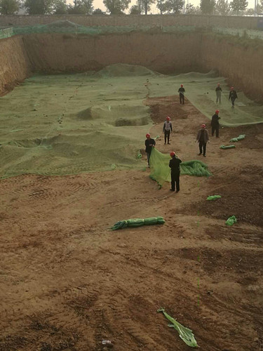 天工公司銅川新區(qū)項目部清源小區(qū)工地保衛(wèi)藍天見行動