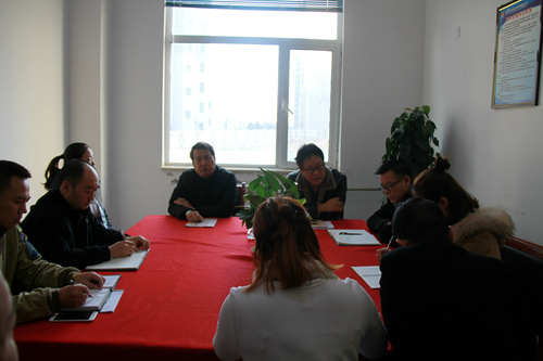 大秦置業(yè)公司專題召開秦和物業(yè)領(lǐng)導班子考核測評會