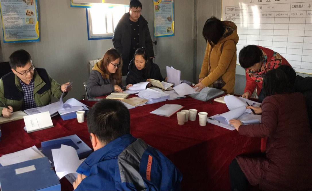 機(jī)電安裝公司曹家灘項(xiàng)目部承建的變電所及水泵房等安裝工程順利通過(guò)竣工預(yù)驗(yàn)收