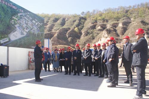 陜西省人大代表對陜煤建設(shè)礦建二公司車村項(xiàng)目開展調(diào)研