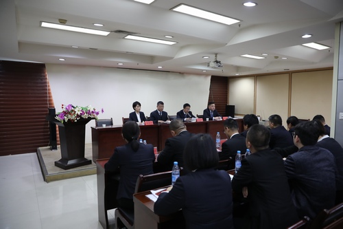 路橋分公司召開(kāi)“講、敢、改”專題教育和違規(guī)收送禮金專項(xiàng)整治再動(dòng)員會(huì)