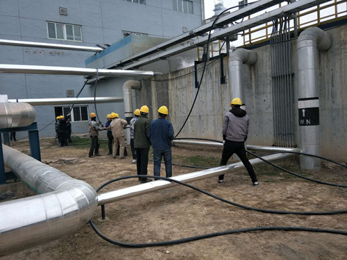 陜煤建設(shè)天工公司安裝一部站好春節(jié)這班崗 展示最美勞動風采