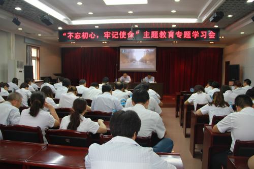 陜煤建設(shè)銅煤公司堅持黨建引領(lǐng)提升企業(yè)發(fā)展質(zhì)量