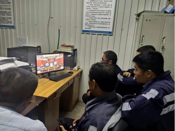 陜煤建設(shè)集團(tuán)洗選煤運(yùn)營(yíng)公司安裝第五項(xiàng)目部黨支部：加強(qiáng)理論基礎(chǔ)，提高思想認(rèn)識(shí)