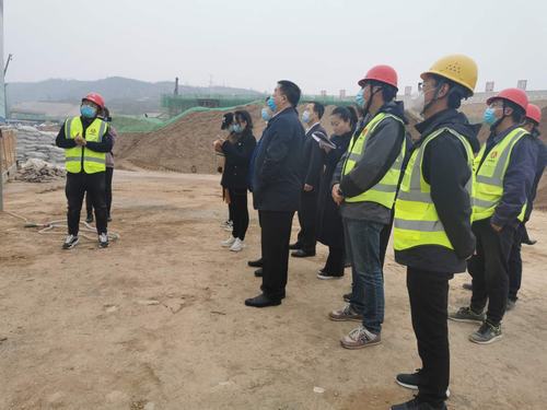 陜西省政府投資評(píng)審中心、陜西省發(fā)改委縣域處及咸陽(yáng)市發(fā)改委相關(guān)領(lǐng)導(dǎo)蒞臨銀西高鐵項(xiàng)目指導(dǎo)檢查工作