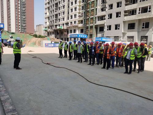 陜煤建設(shè)銅煤公司第十五項(xiàng)目部舉辦“迎五一、抓安全、保質(zhì)量、趕進(jìn)度”趣味活動(dòng)