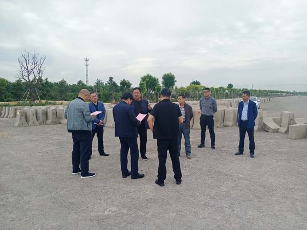 陜西省公路局副局長馬云祥深入G242大荔縣城過境段公路建設(shè)項目調(diào)研指導(dǎo)工作