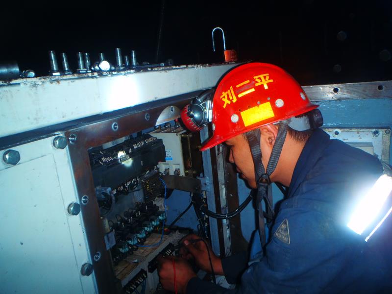 陜煤建設(shè)掘進(jìn)公司：1207米！一機(jī)雙巷掘進(jìn)再創(chuàng)佳績