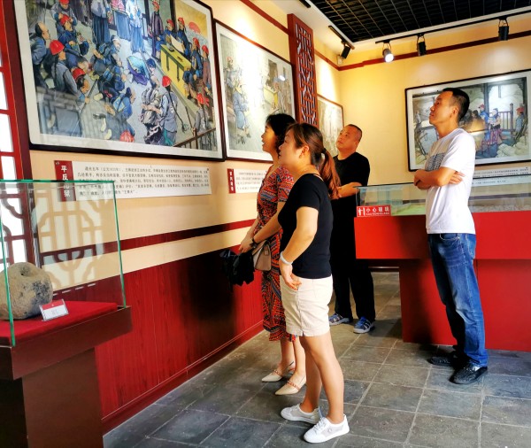 陜煤建設(shè)澄合分公司第十二項(xiàng)目部多種形式開(kāi)展廉潔家風(fēng)系列活動(dòng)