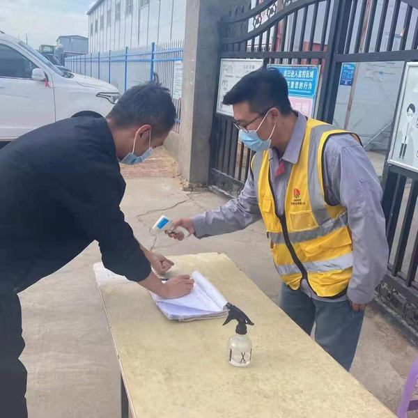 那些將青春灑在施工一線的90后