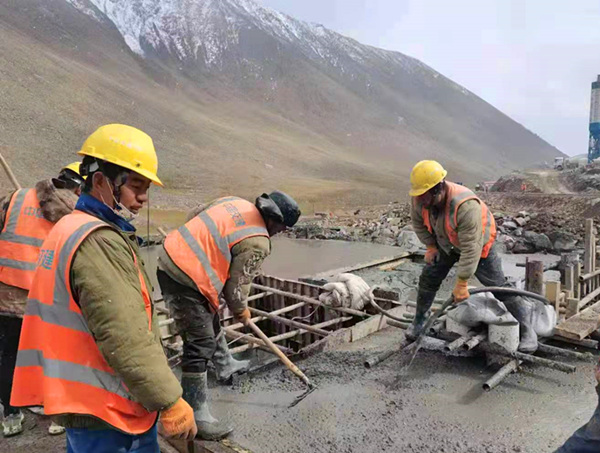 陜煤建設(shè)礦建三公司多措并舉齊奮戰(zhàn)