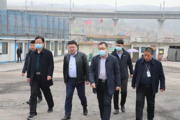 韓城礦業(yè)有限公司領導前往陜煤建設礦建二公司第二項目部檢查指導工作