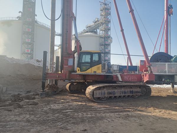 陜煤建設(shè)銅煤公司基層項(xiàng)目部寒冬不打烊，施工建設(shè)大干正酣