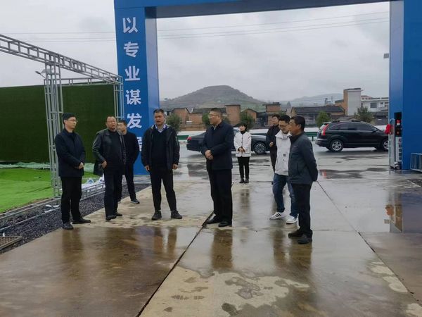 陜煤集團(tuán)黨委副書(shū)記張海泉一行蒞臨陜煤建設(shè)天工公司土建一部檢查指導(dǎo)工作
