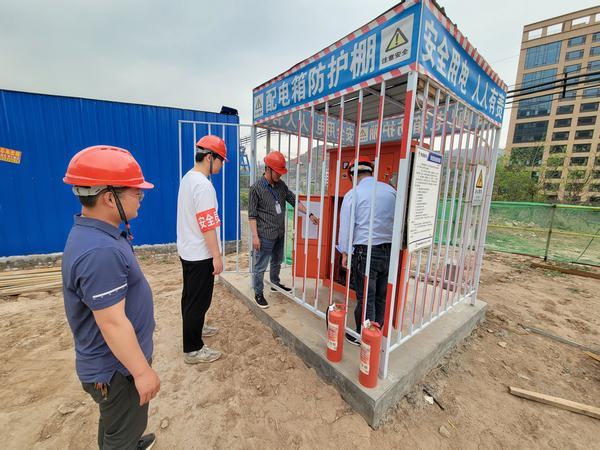 陜煤建設(shè)韓城分公司土建十三項(xiàng)目部堅(jiān)守安全底線不越界