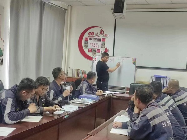 陜煤建設(shè)洗選煤運(yùn)營公司檸條塔運(yùn)營項(xiàng)目部: “防汛防暑”雙管齊下促生產(chǎn)