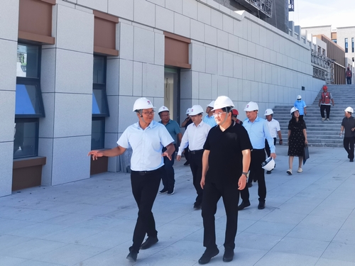 陜西省審計廳黨組成員、副廳長牟軍利一行蒞臨中共榆林市委黨校新校區(qū)建設項目檢查指導工作