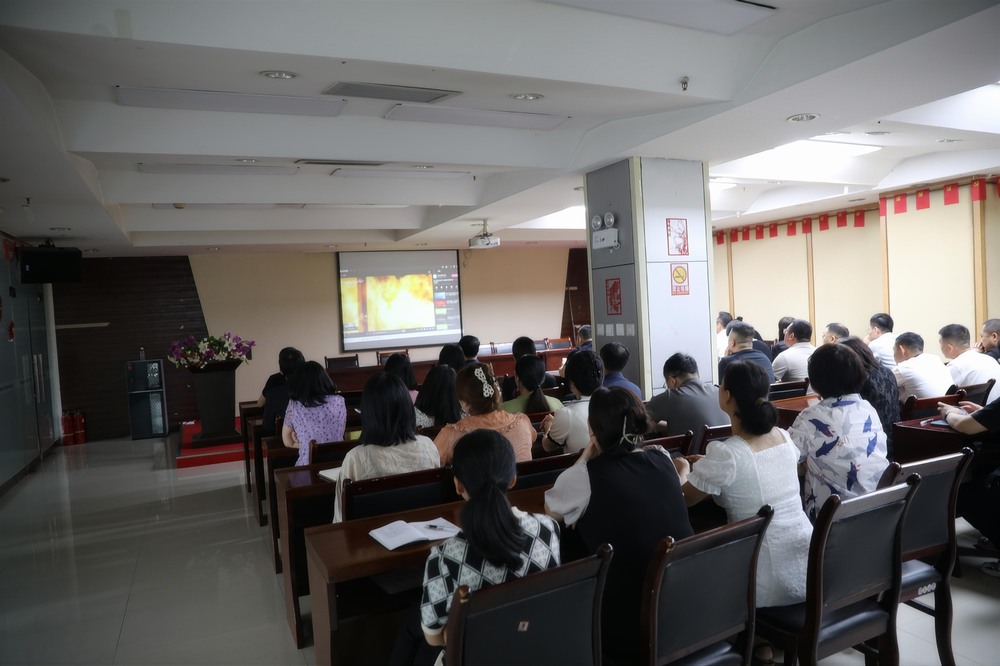 陜煤建設路橋分公司：把“黨建紅”融入“安全藍”，引領融合賦能高質量發(fā)展