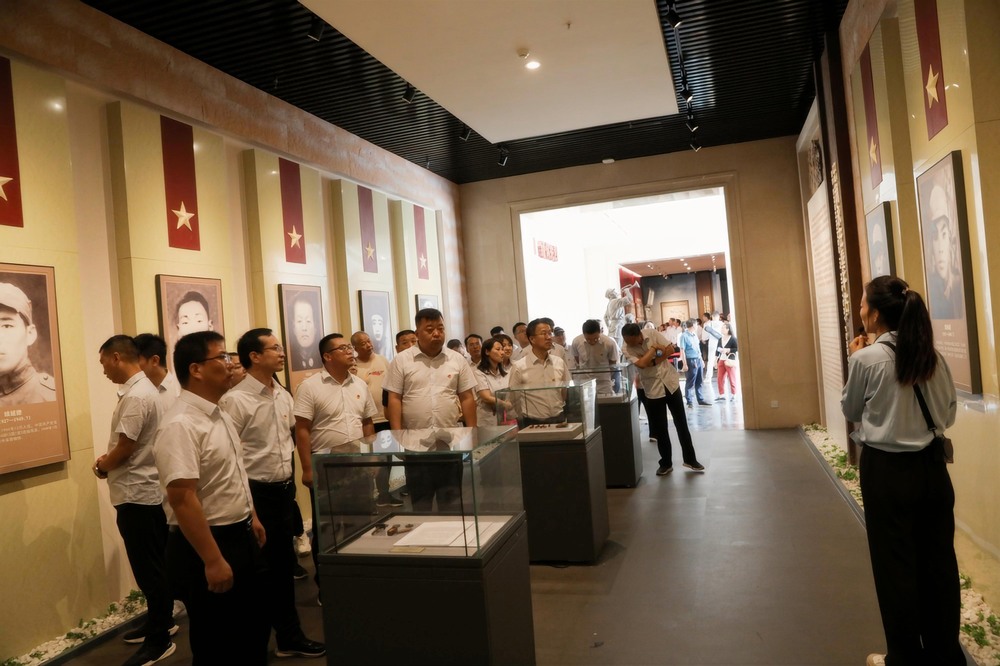 陜煤建設(shè)路橋分公司：“青” 力而為，“工” 不可沒