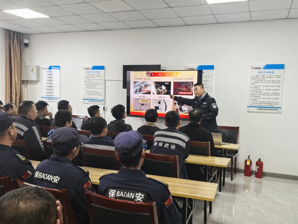 陜煤建設(shè)洗選煤運營公司榆陽運營項目部：開展消防應(yīng)急演練 筑牢安全“防火線”