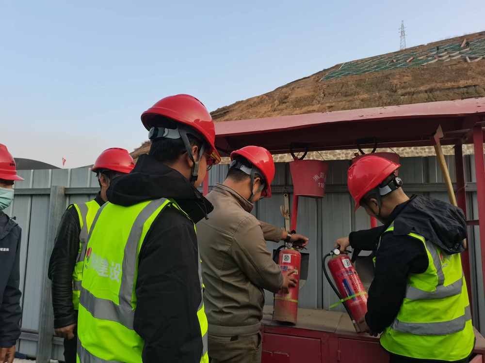 陜煤建設韓城分公司土建九項目部：“青”力保安全，助力“百日安全行”