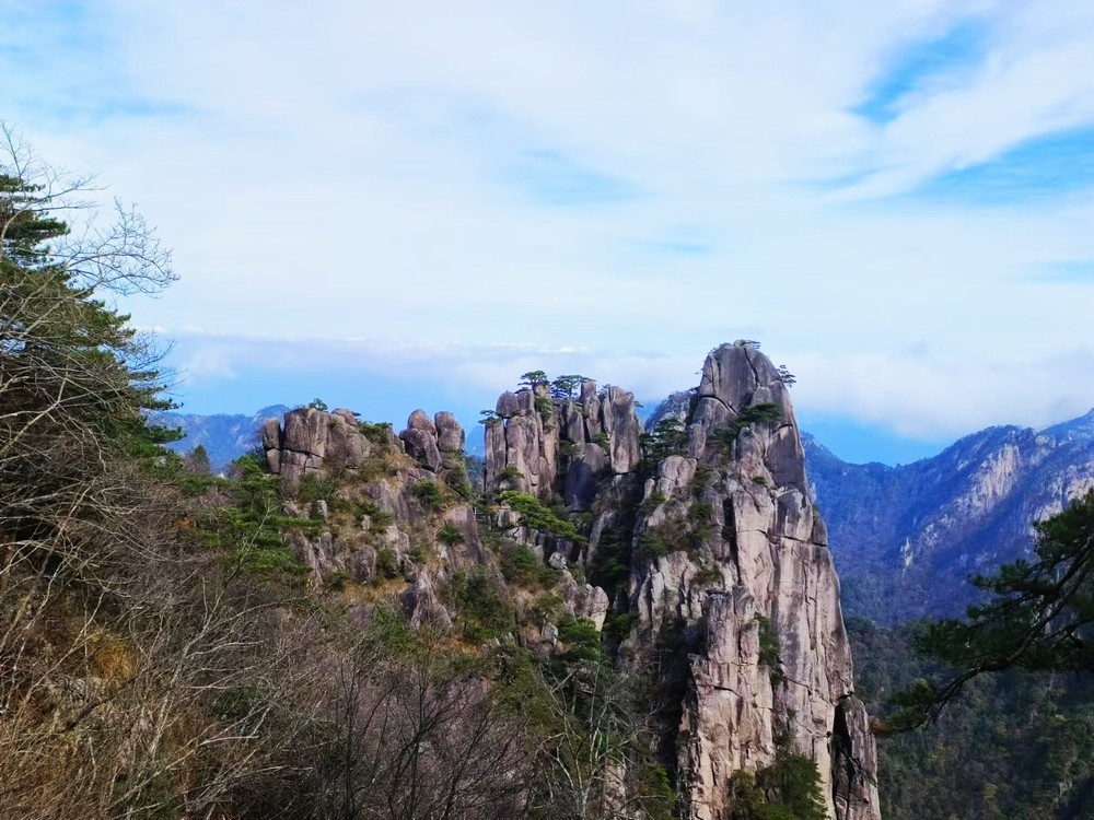 再登光明頂，赴一場(chǎng)秋日美夢(mèng)