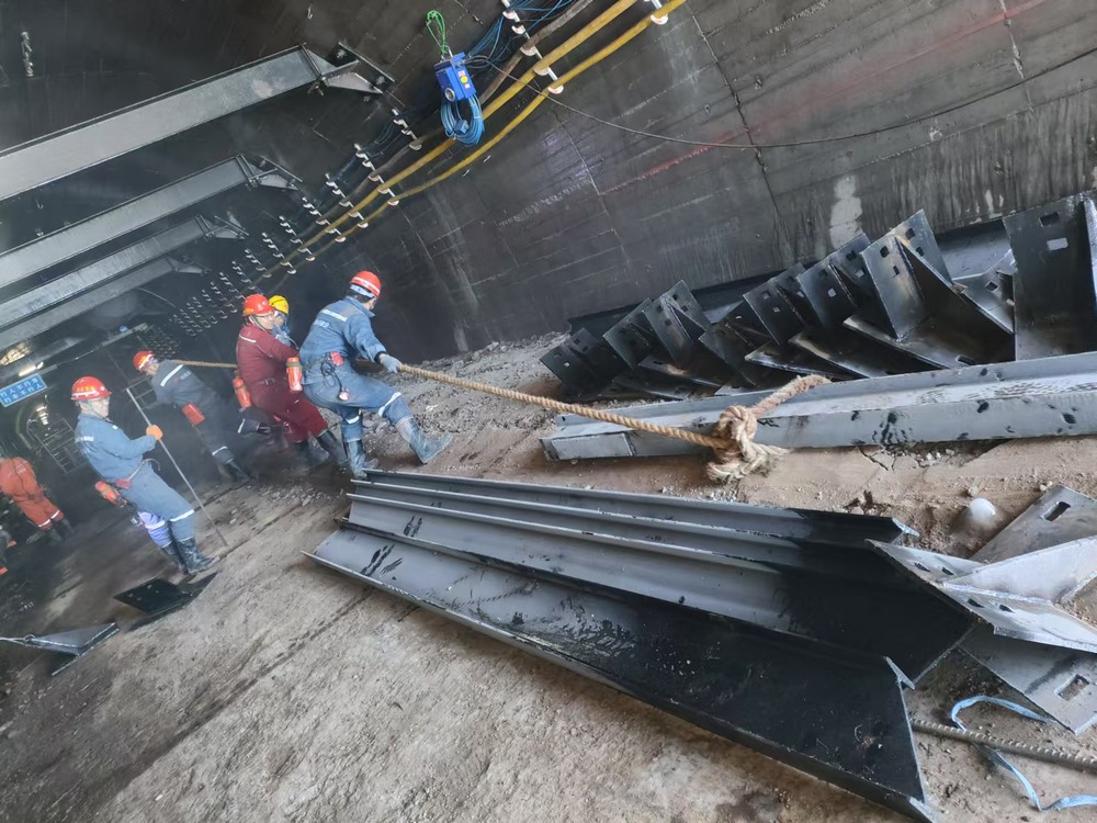 陜煤建設(shè)礦建二公司郭家灘項(xiàng)目部：青年技術(shù)“攻堅(jiān)隊(duì)”，助力項(xiàng)目快發(fā)展