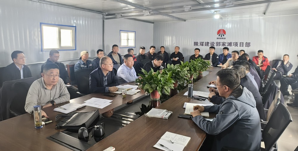 趙敬凱、劉保江到郭家灘項(xiàng)目檢查指導(dǎo)工作