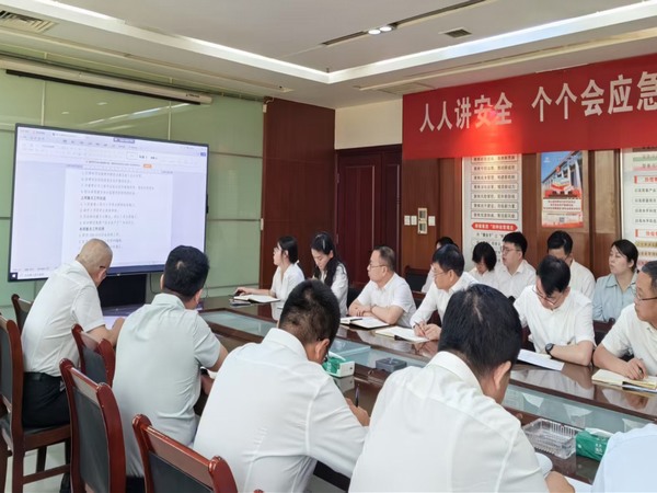 陜煤建設(shè)煤礦運(yùn)營(yíng)服務(wù)分公司：擰緊作風(fēng)建設(shè)“發(fā)條”推動(dòng)工作提質(zhì)增效