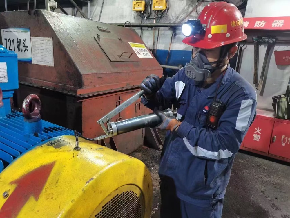 陜煤建設(shè)洗選煤運(yùn)營(yíng)公司檸條塔運(yùn)營(yíng)項(xiàng)目部：下好電氣安全“先手棋”，織密隱患排查“防護(hù)網(wǎng)”