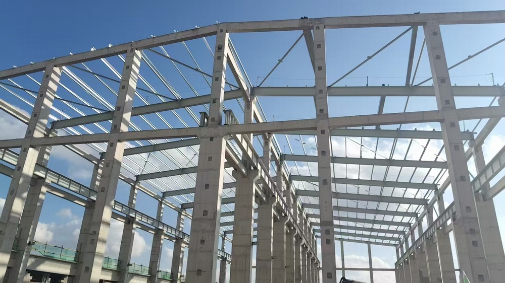 陜煤建設(shè)銅煤公司：施工黃金季捷報(bào)頻傳，重點(diǎn)項(xiàng)目節(jié)點(diǎn)“連環(huán)突破”