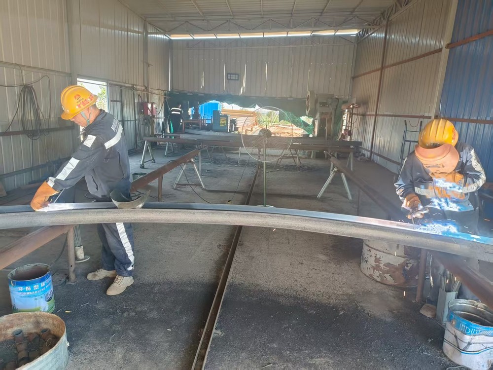 陜煤建設(shè)礦建三公司:熱熱熱！這波“降溫福利”來啦