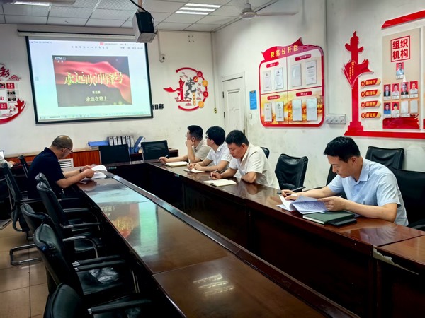 陜煤建設(shè)洗選煤運(yùn)營(yíng)公司檸條塔運(yùn)營(yíng)項(xiàng)目部黨支部開展： “清風(fēng)沐初心，廉潔促發(fā)展”主題黨日活動(dòng)