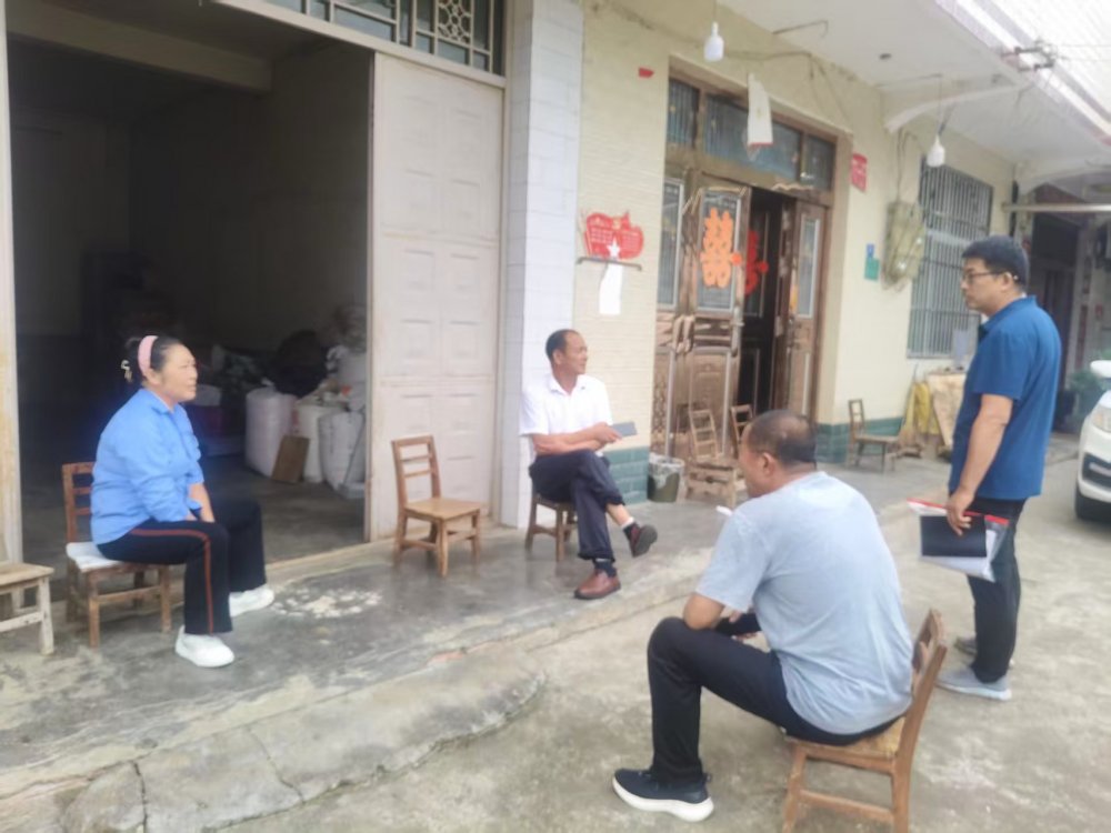 陜煤建設(shè)定點幫扶村：烤煙用地流轉(zhuǎn)穩(wěn)步推進(jìn) 鋪就鄉(xiāng)村振興“新坦途”