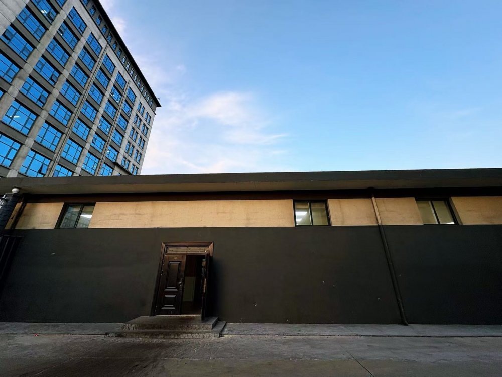 “建精品護(hù)安全”承諾兌現(xiàn)！陜煤建設(shè)韓城分公司土建六項(xiàng)目部承建的下峪口煤礦“民生廊橋”貫通驗(yàn)收