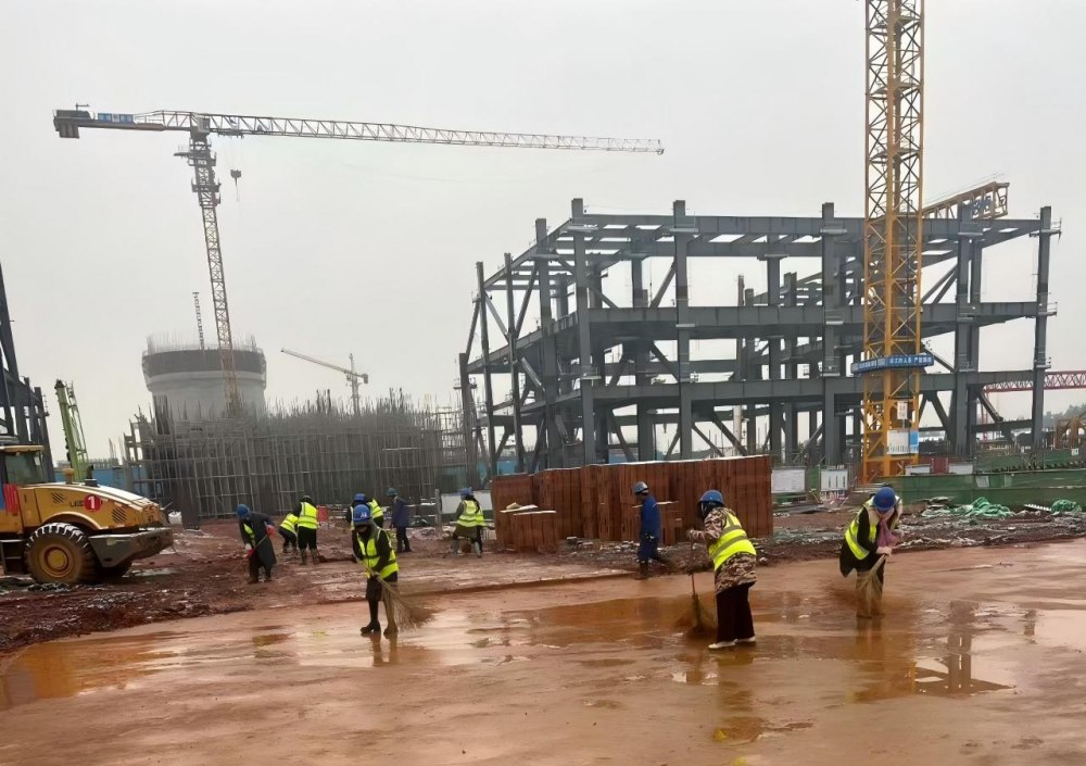 陜煤建設(shè)西北分公司汨羅電廠樁基工程項目部頂風冒雪堅守施工一線